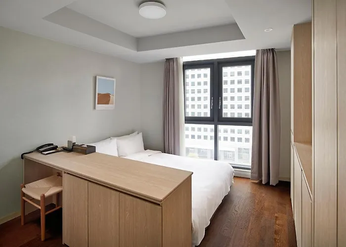 Dears Myeongdong Hotel 3*